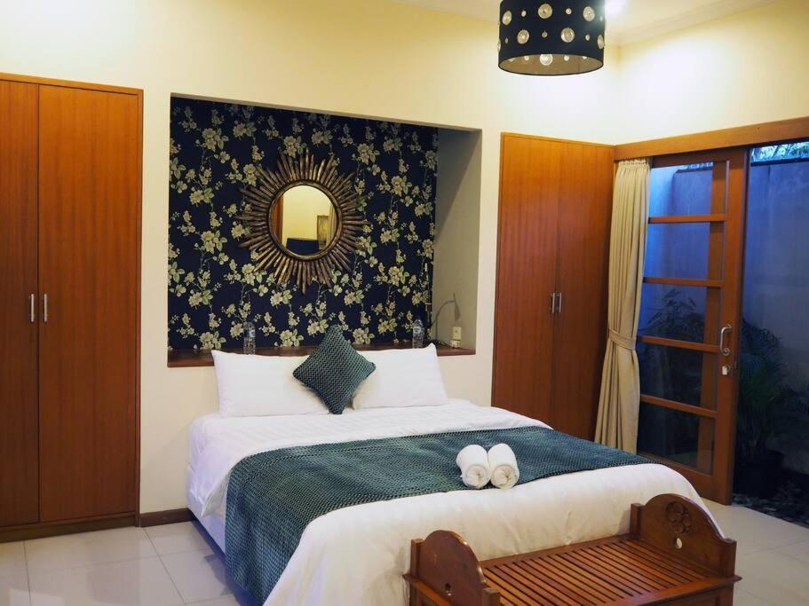 Sonti Villa Seminyak Dış mekan fotoğraf